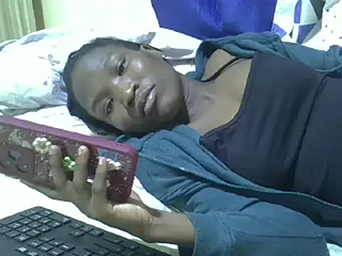 Snapshot of just_nala chatting on March 20, 11:45 pm just nala online show from March 20, 11:45 pm