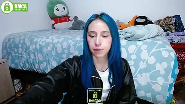 Snapshot of dakota_senju chatting on December 17, 3:50 am dakota senju online show from December 17, 3:50 am