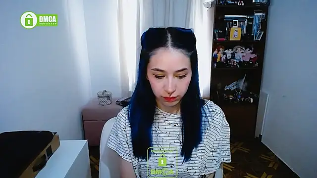 Snapshot of dakota_senju chatting on December 26, 1:43 pm dakota senju online show from December 26, 1:43 pm