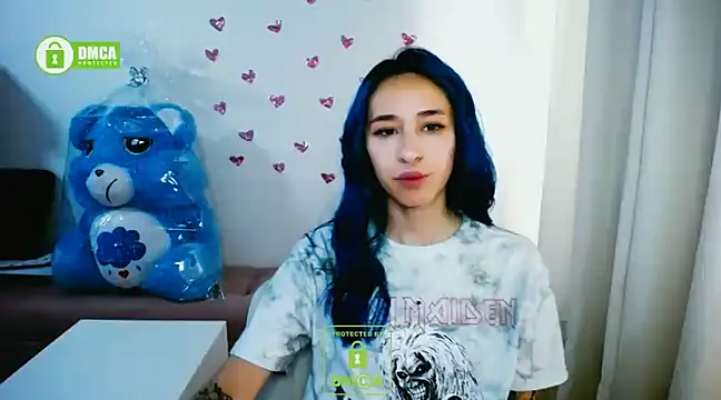 dakota senju online show from February 18, 9:20 pm