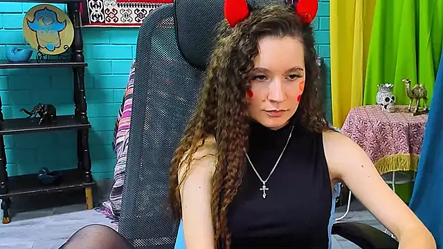 Snapshot of Miss_Barbara_ chatting on February 14, 3:36 pm Miss Barbara online show from February 14, 3:36 pm