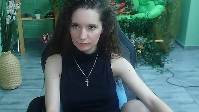 Snapshot of Miss_Barbara_ chatting on February 18, 8:36 pm Miss Barbara online show from February 18, 8:36 pm