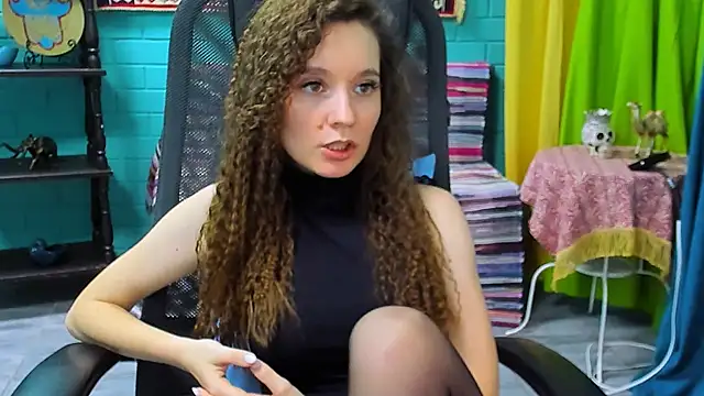 Snapshot of Miss_Barbara_ chatting on February 24, 5:31 pm Miss Barbara online show from February 24, 5:31 pm