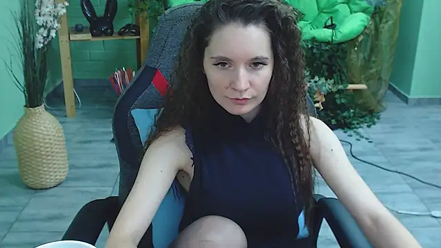 Snapshot of Miss_Barbara_ chatting on February 25, 9:13 pm Miss Barbara online show from February 25, 9:13 pm