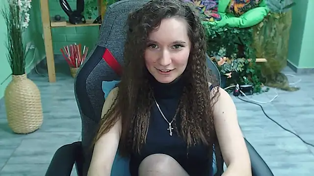 Snapshot of Miss_Barbara_ chatting on February 27, 2:54 pm Miss Barbara online show from February 27, 2:54 pm