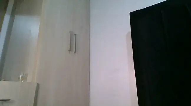 Snapshot of Sexy_barb2 chatting on December 28, 1:17 pm Sexy barb2 online show from December 28, 1:17 pm