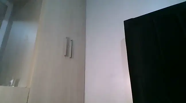 Snapshot of Sexy_barb2 chatting on December 28, 7:43 pm Sexy barb2 online show from December 28, 7:43 pm