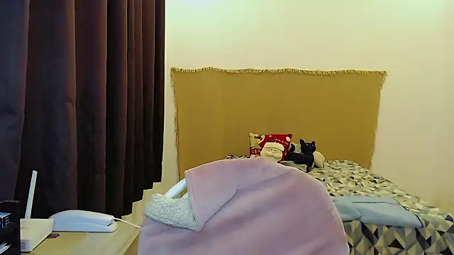 Sophie Fantasys online show from January 15, 9:29 pm