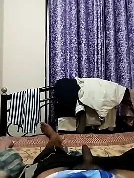 Snapshot of findmemylove chatting on September 25, 8:12 pm findmemylove online show from September 25, 8:12 pm