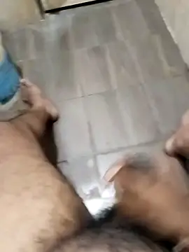 Snapshot of findmemylove chatting on October 30, 8:31 pm findmemylove online show from October 30, 8:31 pm