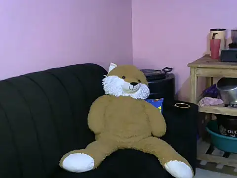 slender-qwene online show from November 20, 8:19 pm