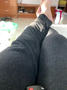 Snapshot of Beijing2000 chatting on December 17, 1:33 am Beijing2000 online show from December 17, 1:33 am