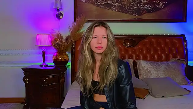 Real Tini online show from November 27, 6:15 am