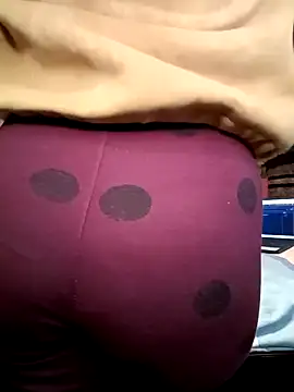 Snapshot of yourkajal chatting on January 4, 6:41 am yourkajal online show from January 4, 6:41 am