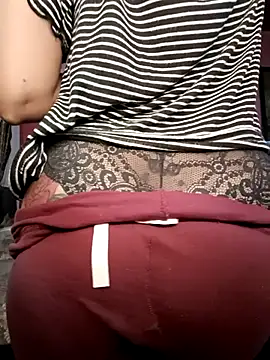 Snapshot of yourkajal chatting on March 21, 10:28 am yourkajal online show from March 21, 10:28 am