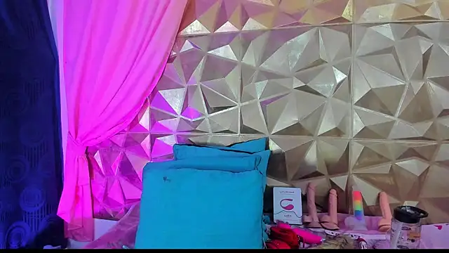 Snapshot of neeko_princes chatting on January 25, 12:16 pm neeko princes online show from January 25, 12:16 pm