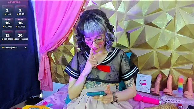 Snapshot of neeko_princes chatting on March 20, 3:14 pm neeko princes online show from March 20, 3:14 pm