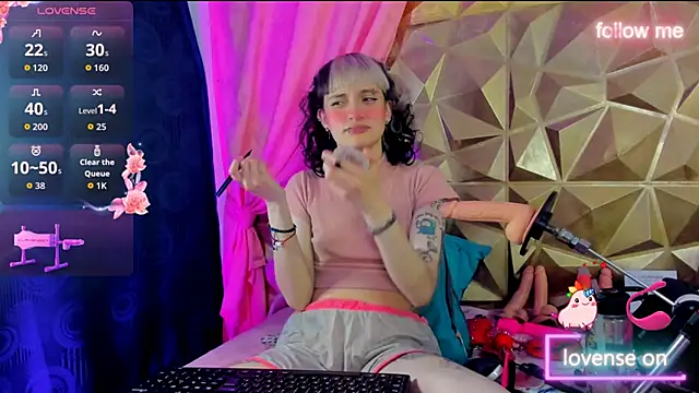 Snapshot of neeko_princes chatting on September 26, 12:20 pm neeko princes online show from September 26, 12:20 pm