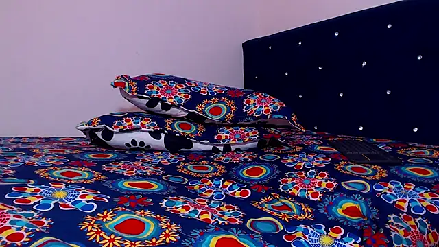 Aliice Doll online show from December 26, 10:41 pm