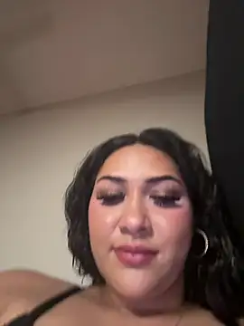 Lickplayofficial online show from April 7, 1:50 am