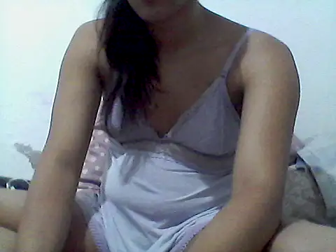 Snapshot of mariy_ chatting on November 12, 12:55 am mariy online show from November 12, 12:55 am