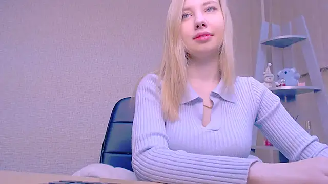 AliceFire  online show from February 12, 7:23 am