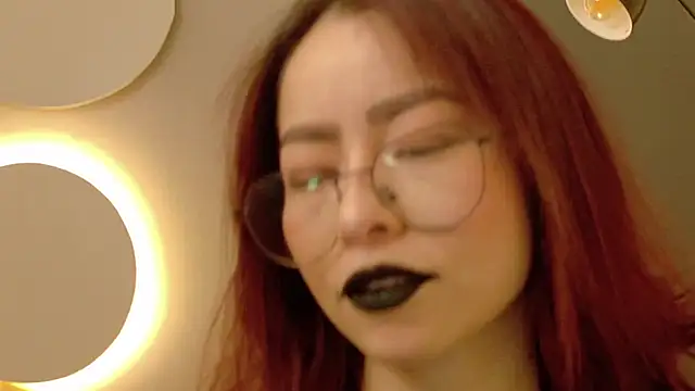 Snapshot of rosse_98_ chatting on October 5, 12:36 pm rosse 98 online show from October 5, 12:36 pm
