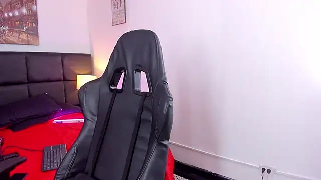 Snapshot of Megan_Miles02 chatting on March 8, 11:07 pm Megan Miles02 online show from March 8, 11:07 pm