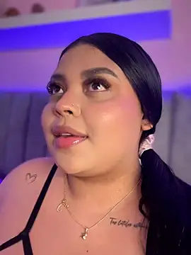 Emily cooper20 online show from April 21, 2:51 am