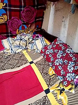 Snapshot of reemacouple007 chatting on September 23, 7:39 pm reemacouple007 online show from September 23, 7:39 pm