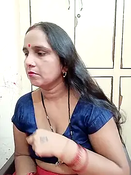 Snapshot of reemacouple007 chatting on October 9, 4:54 am reemacouple007 online show from October 9, 4:54 am