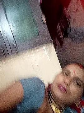 Snapshot of reemacouple007 chatting on October 20, 5:57 pm reemacouple007 online show from October 20, 5:57 pm