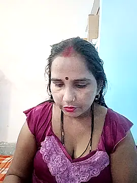 Snapshot of reemacouple007 chatting on October 26, 7:58 am reemacouple007 online show from October 26, 7:58 am