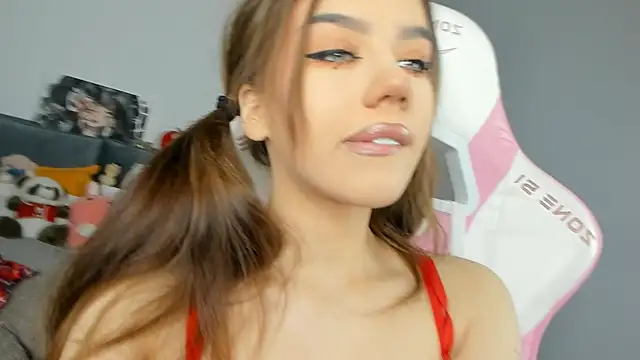 dolly ll online show from January 4, 1:31 pm