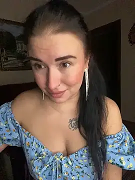 Roxana Bell online show from January 31, 7:11 pm