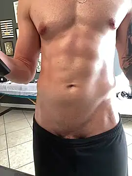 Snapshot of MachineDien chatting on February 25, 7:36 pm MachineDien online show from February 25, 7:36 pm