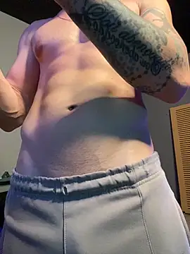 Snapshot of MachineDien chatting on September 28, 12:05 am MachineDien online show from September 28, 12:05 am