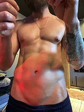 Snapshot of MachineDien chatting on October 5, 6:39 pm MachineDien online show from October 5, 6:39 pm