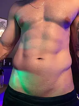 Snapshot of MachineDien chatting on October 21, 1:06 am MachineDien online show from October 21, 1:06 am