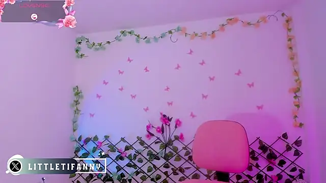little tifanny82 online show from February 9, 1:48 pm