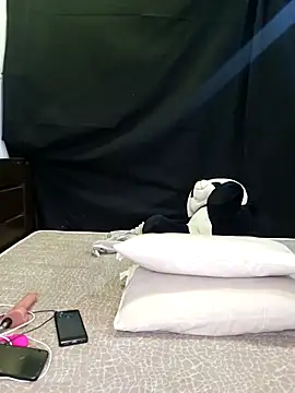 Snapshot of Blossam_07 chatting on January 5, 1:36 pm Blossam 07 online show from January 5, 1:36 pm