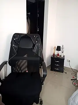 tata laima   online show from January 29, 6:18 pm