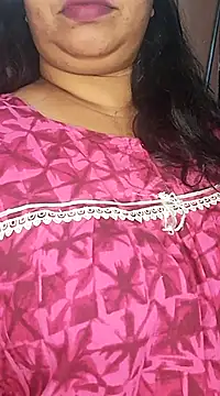 Snapshot of Ravina_patil1 chatting on January 9, 7:29 pm Ravina patil1 online show from January 9, 7:29 pm