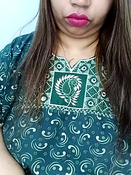 Snapshot of Ravina_patil1 chatting on November 11, 6:30 pm Ravina patil1 online show from November 11, 6:30 pm