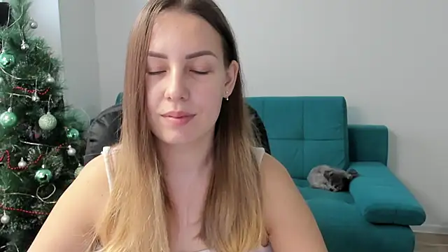 Mia shy1 online show from December 23, 8:12 am