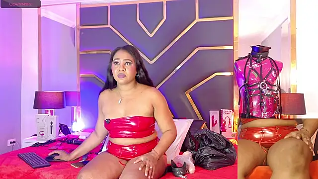 Scarlettt Ass online show from March 10, 12:32 pm