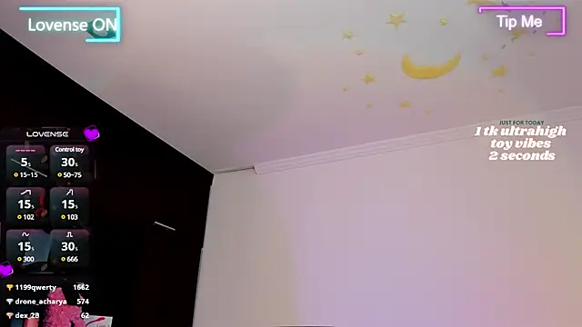 sara goodgirl13 online show from February 25, 9:13 pm