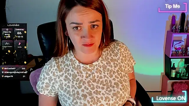 sara goodgirl13 online show from March 16, 2:43 am