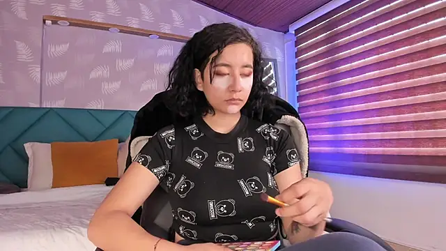 Moony 14 online show from September 21, 2:08 pm