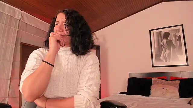 Moony 14 online show from November 27, 1:24 pm